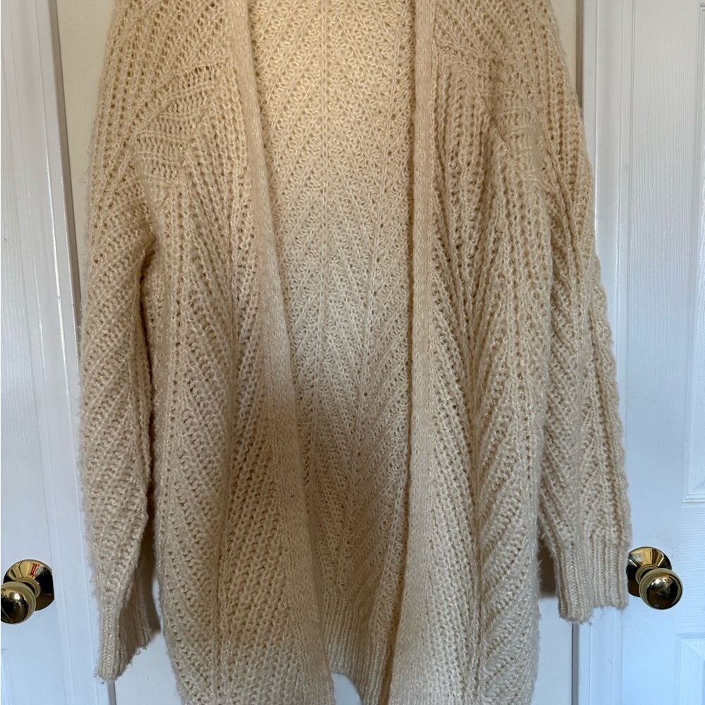 Universal Thread Cream Open-Front Cardigan